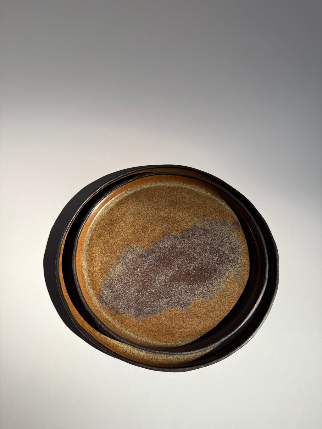 Lėkštė ŽEMĖ nr.2  Ø22 cm.