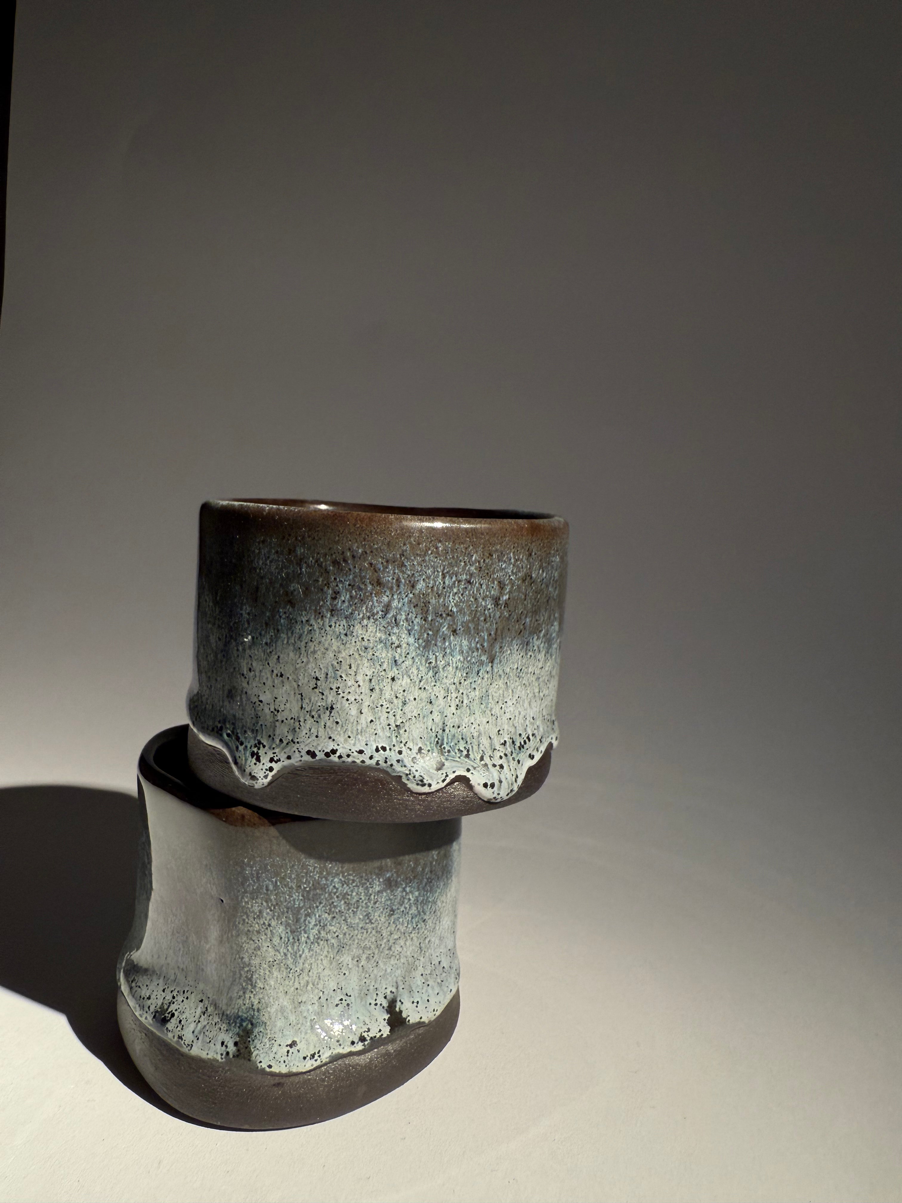 Midi puodelis VIDURNAKTIS