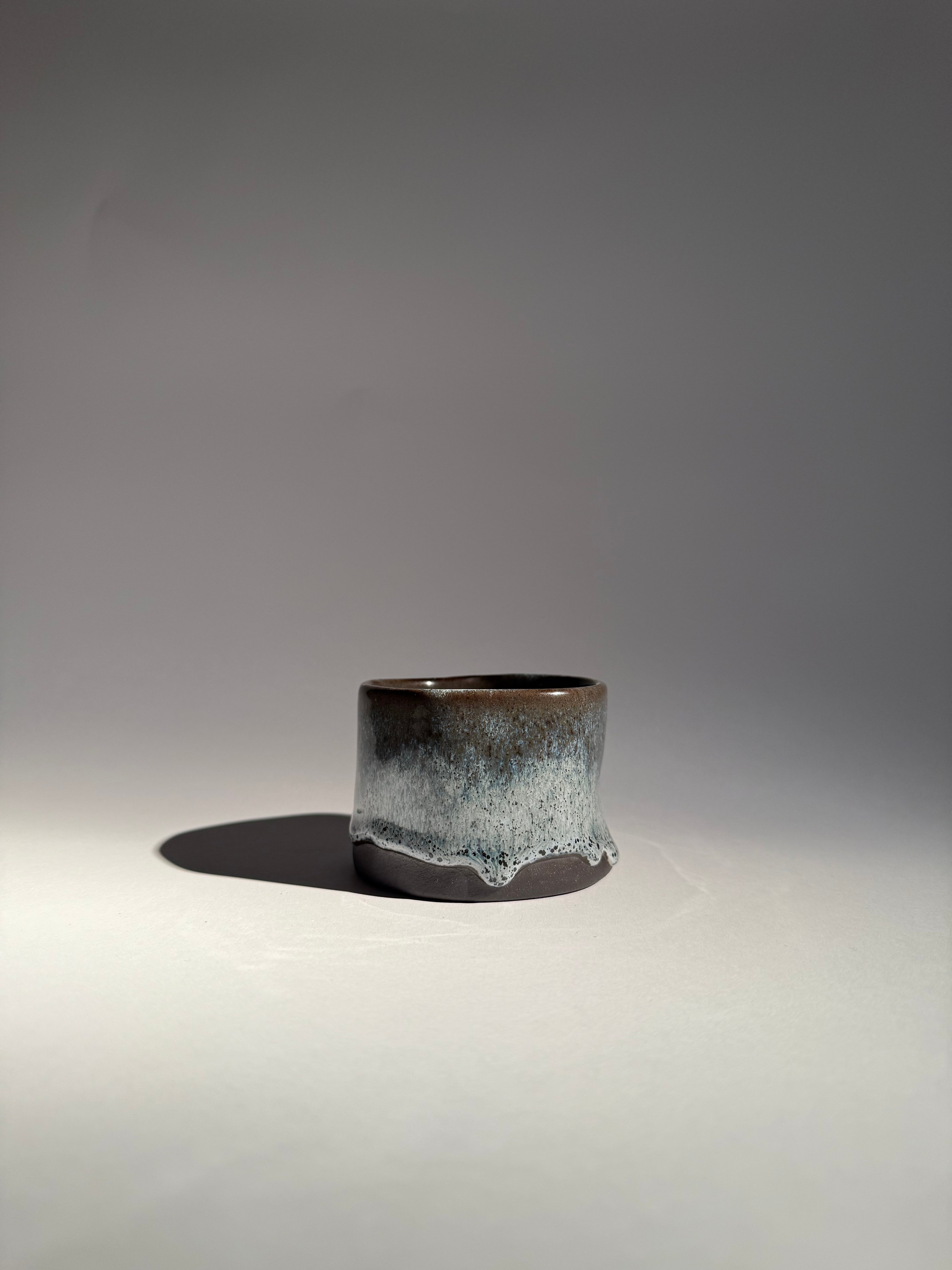 Midi puodelis VIDURNAKTIS