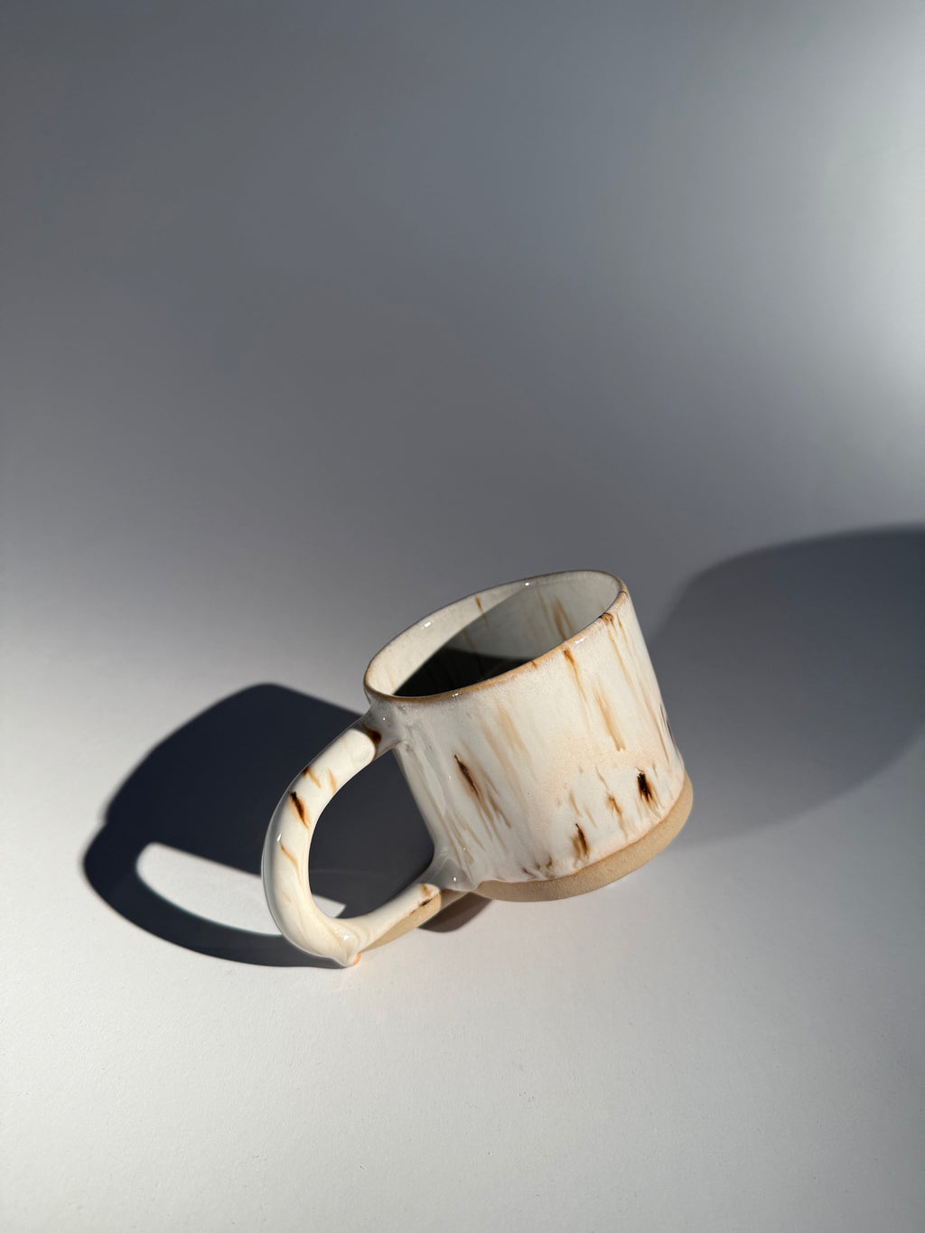 Puodelis BALTAS BERŽAS