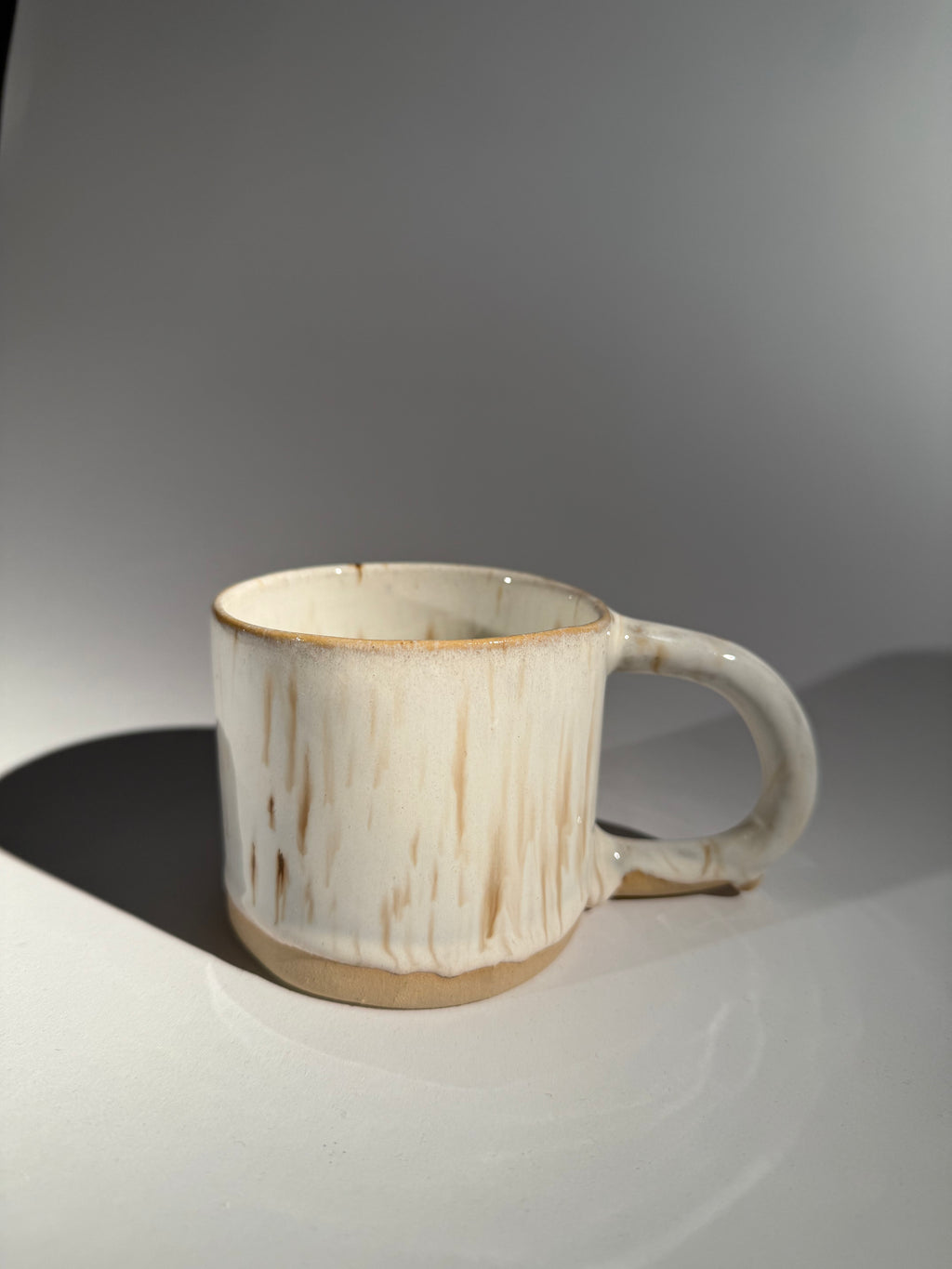 Puodelis BALTAS BERŽAS