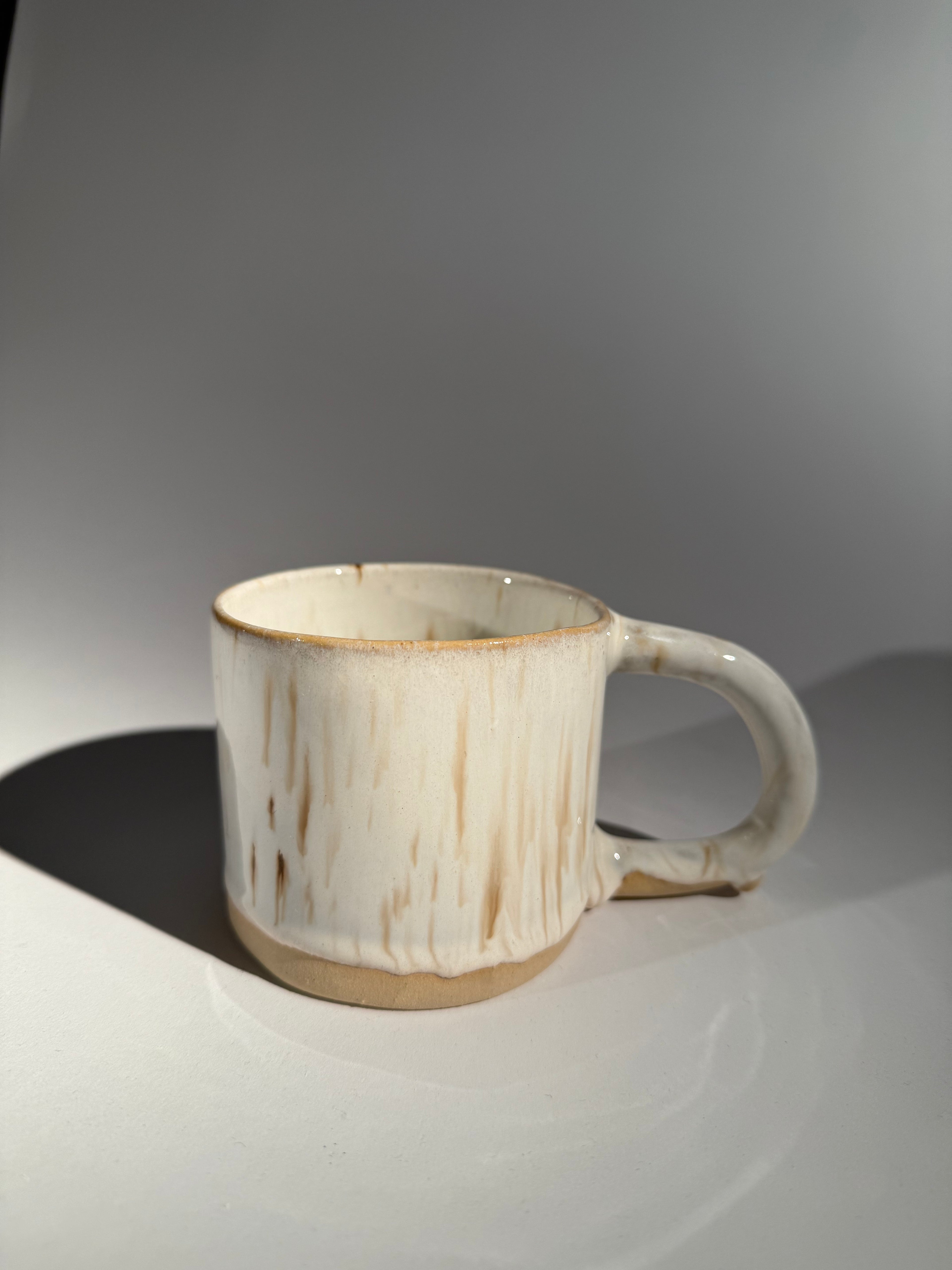 Puodelis BALTAS BERŽAS